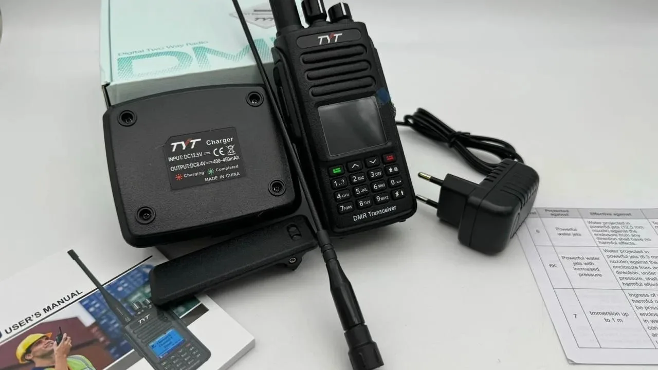 Цифровая радиостанция TYT MD-UV390 DMR AES 256 ip67