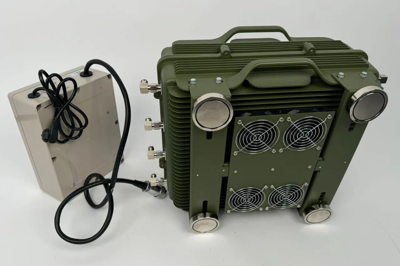 Система РЭБ «ГЕРАНЬ-12» (100-5300 MHz)
