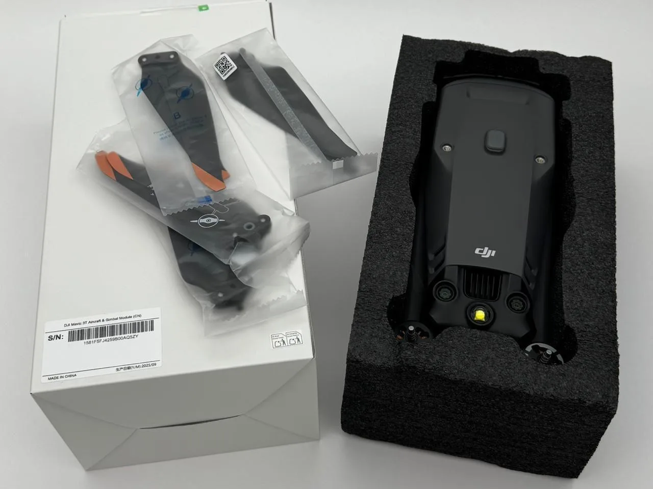 Квадрокоптер DJI Mavic 3T Thermal (с тепловизором) в комплектации «тушка»