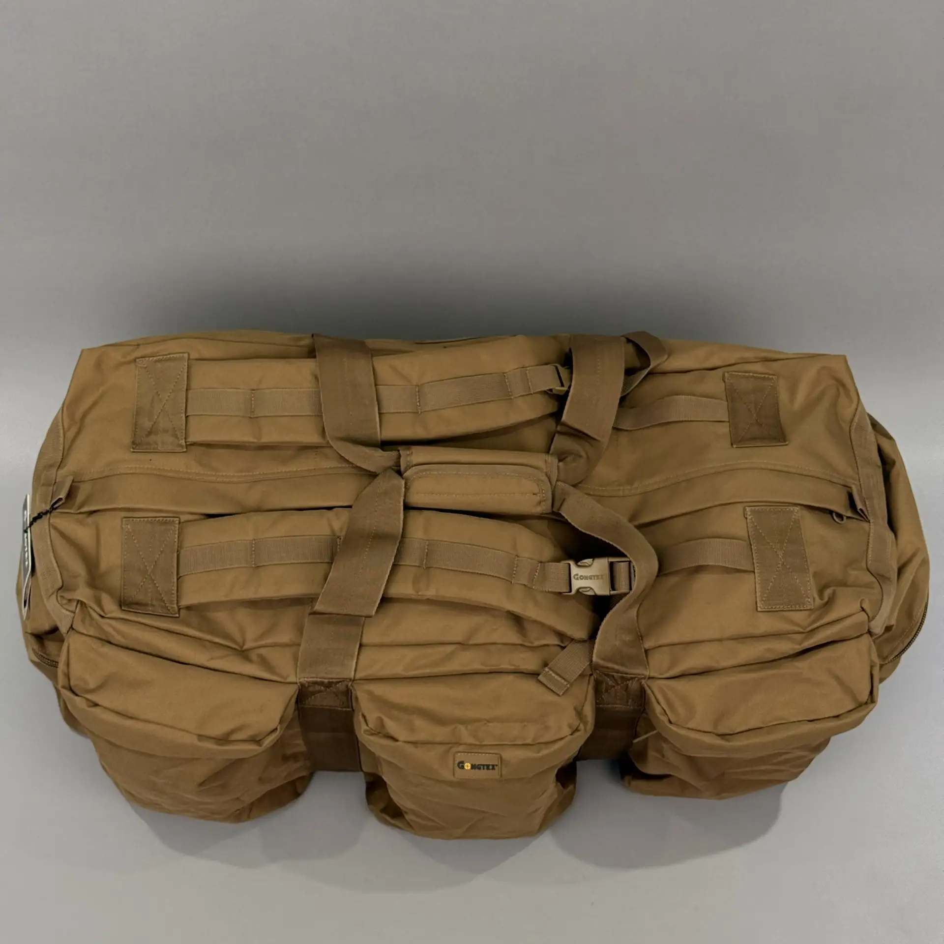 Сумка-рюкзак (баул) GONGTEX®️, 100L, тактический в расцветке песок / tan, coyote