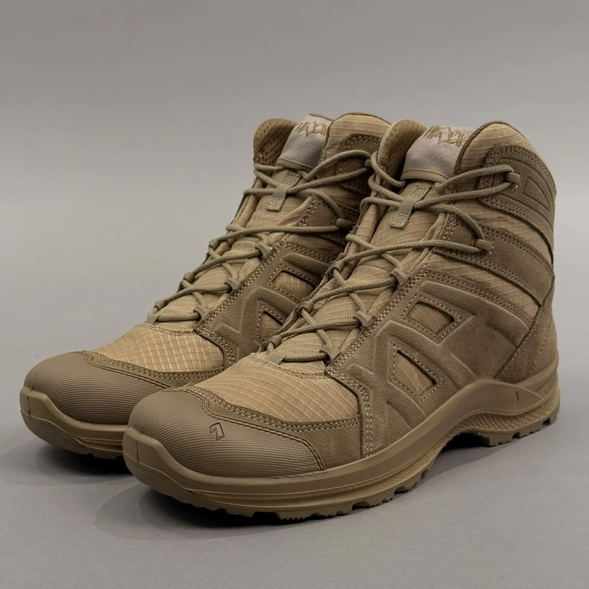 Ботинки HAIX "BLACK EAGLE" Athletic 2.0 Mid V T Desert (оригинал)