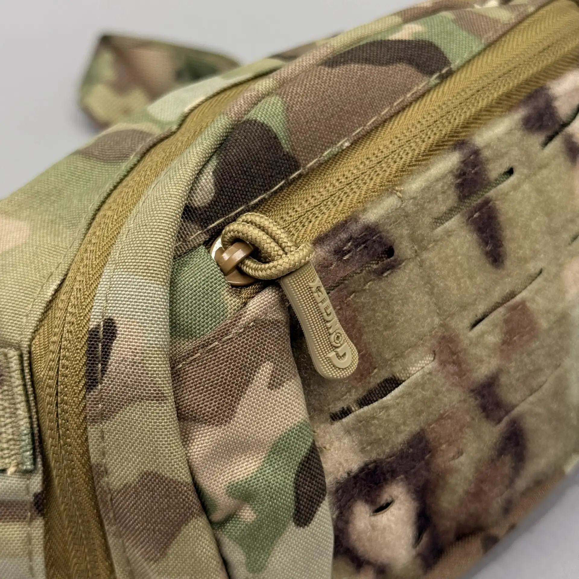 Сумка поясная GONGTEX Waist bag, в расцветке мультикам / MultiCam
