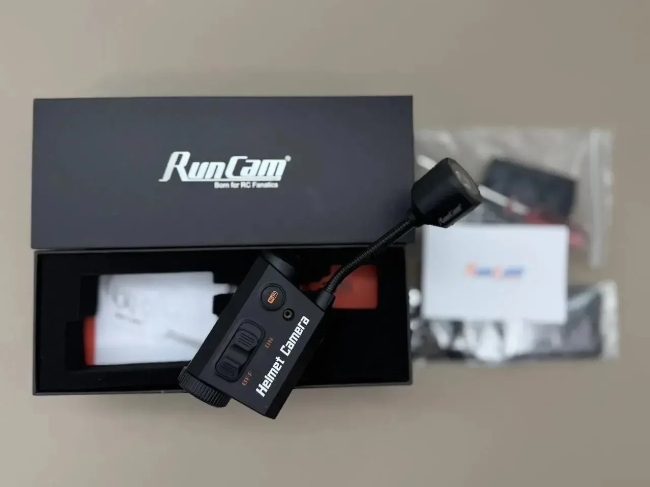 Тактическая камера на шлем RunCam Helmet