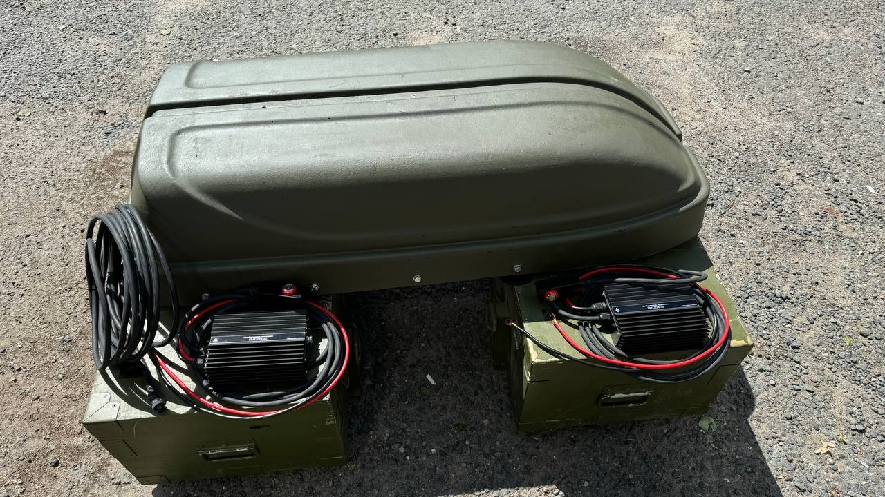 Станция РЭБ «Капюшон» К-12М / диапазон частот 300-5900 МГц (автомобильный бокс 12/24в)