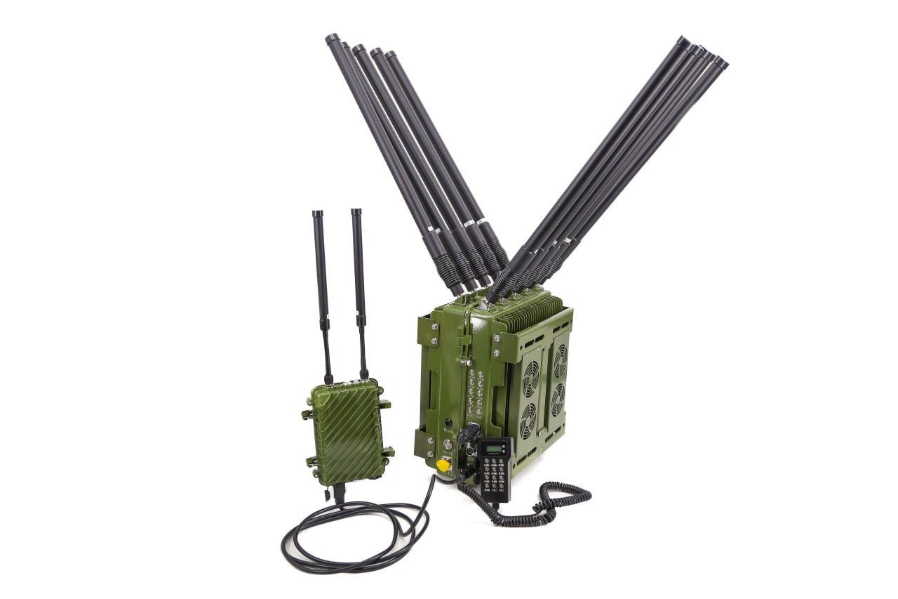 Станция РЭБ «Скания D12» (диапазон 100-5400 МГц, 600 Вт)