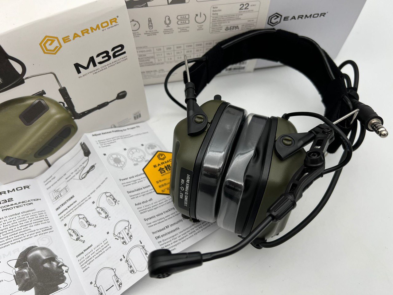 Активные наушники EARMOR M32