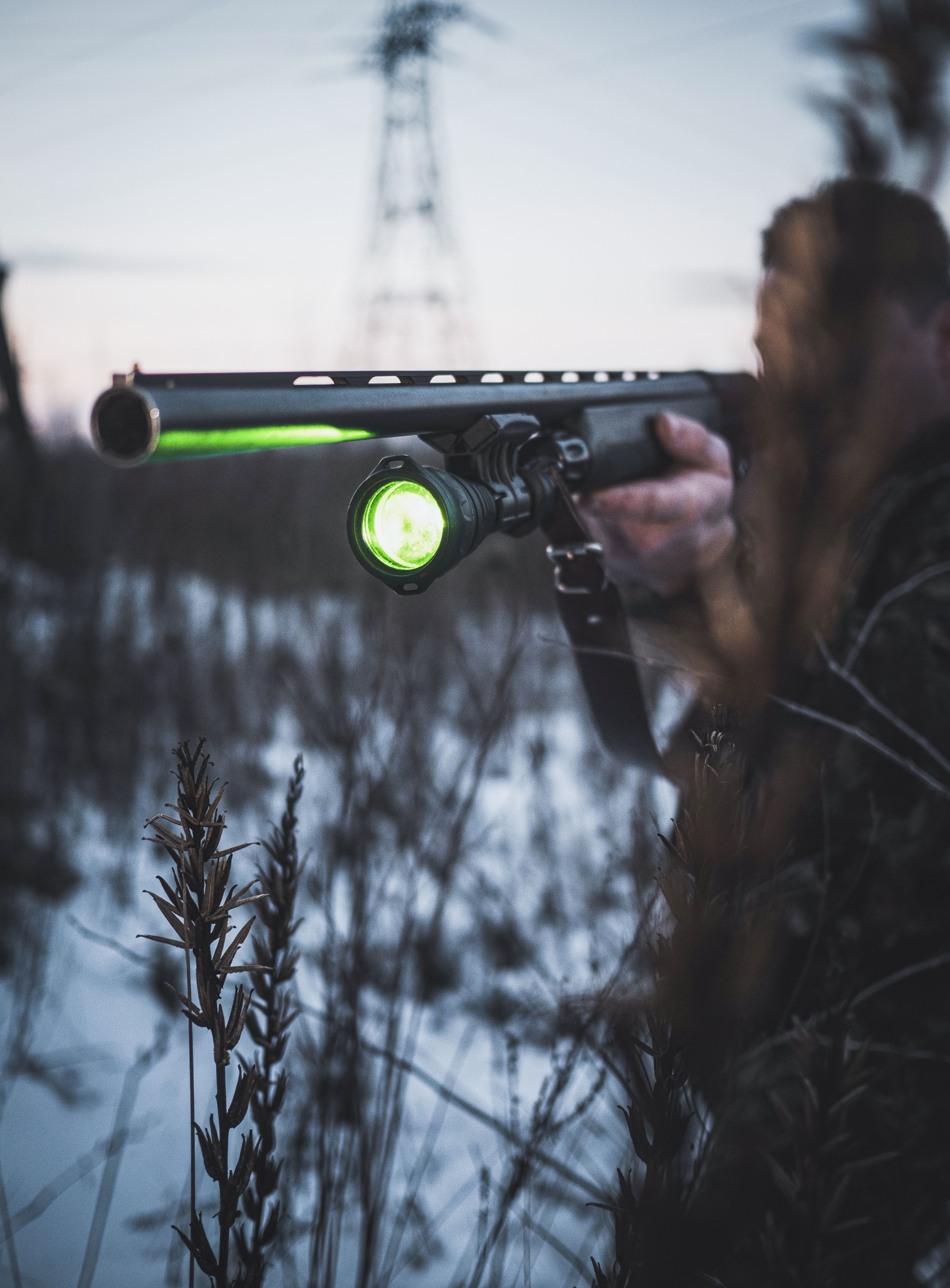 Фонарь тактический Armytek Predator Pro Magnet USB White Extended Set