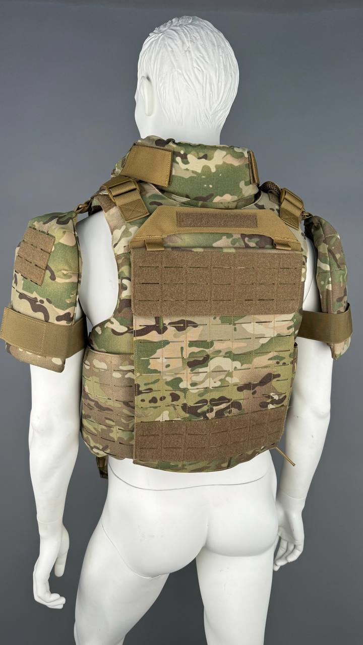 Бронежилет "UNIVERSAL ARMOR" (мультикам original)