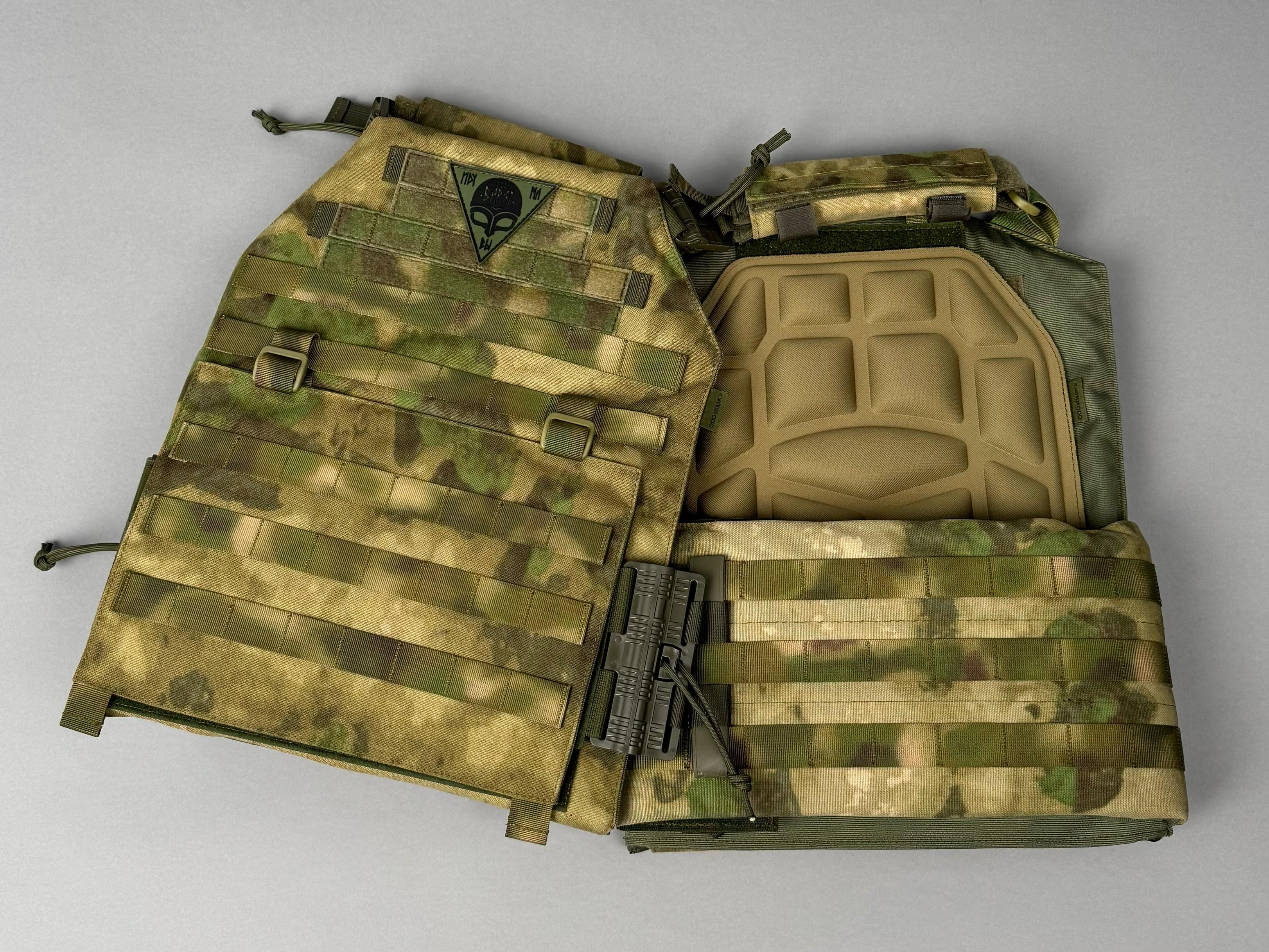 Бронежилет-плитник «Воевода 14/23» (размер 2 (48-54), A-Tacs FG Camo / мох)